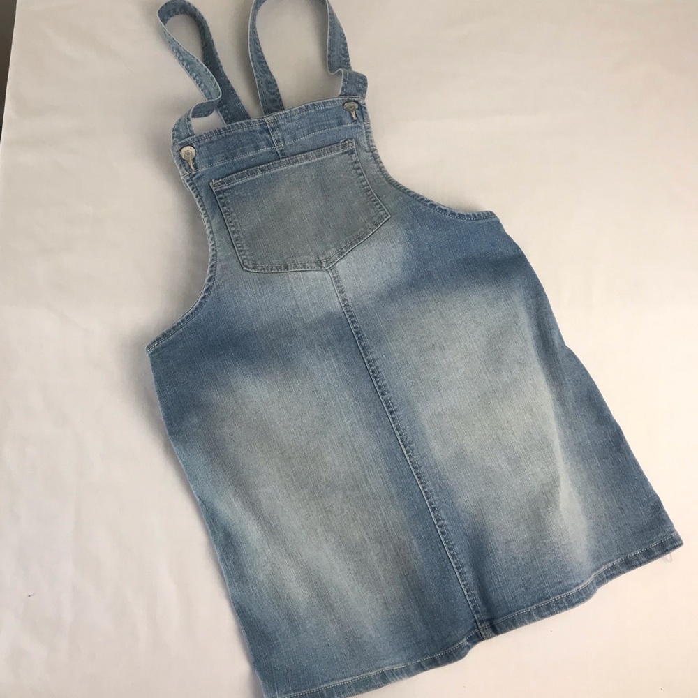 NWOT Jean skirt overalls Size Medium